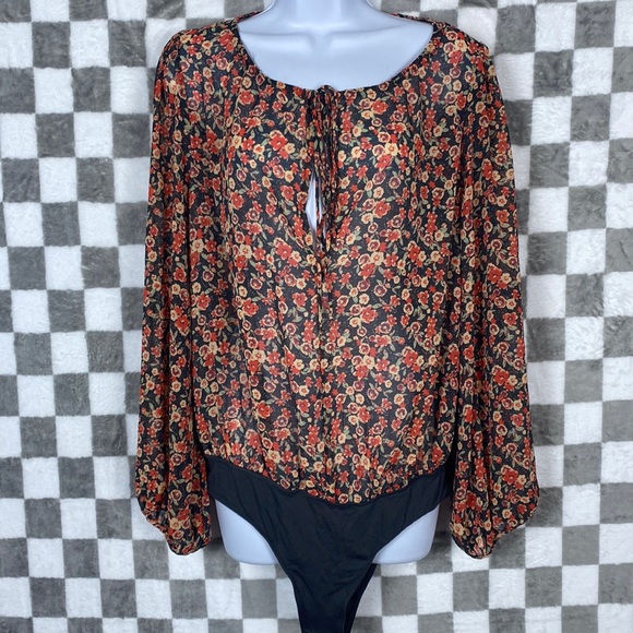 Free people intimately, medium floral long sleeve, semi sheer bodysuit - Picture 2 of 5